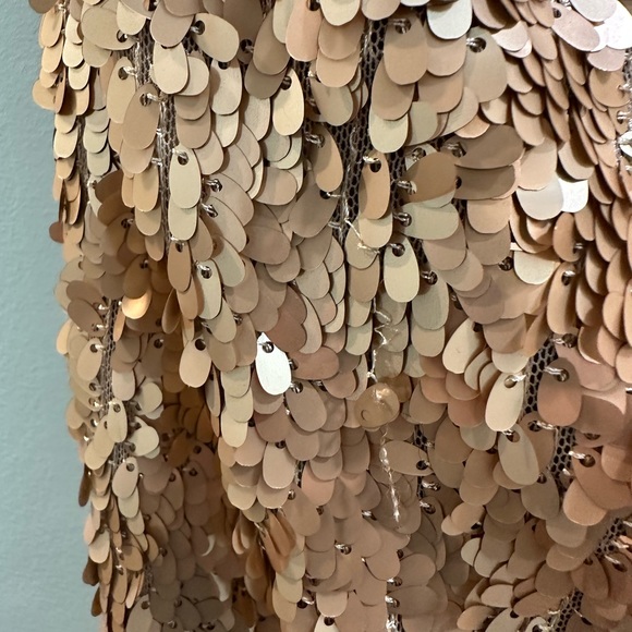 VINCE NTW oval matte sequin mini skirt with silk lining!! - Picture 7 of 11